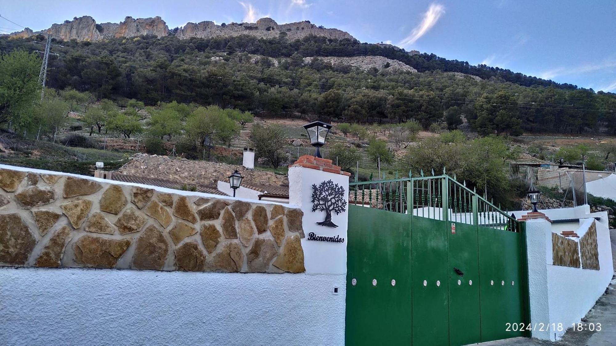 Casa Cueva El Olivo Villa Pegalajar ภายนอก รูปภาพ