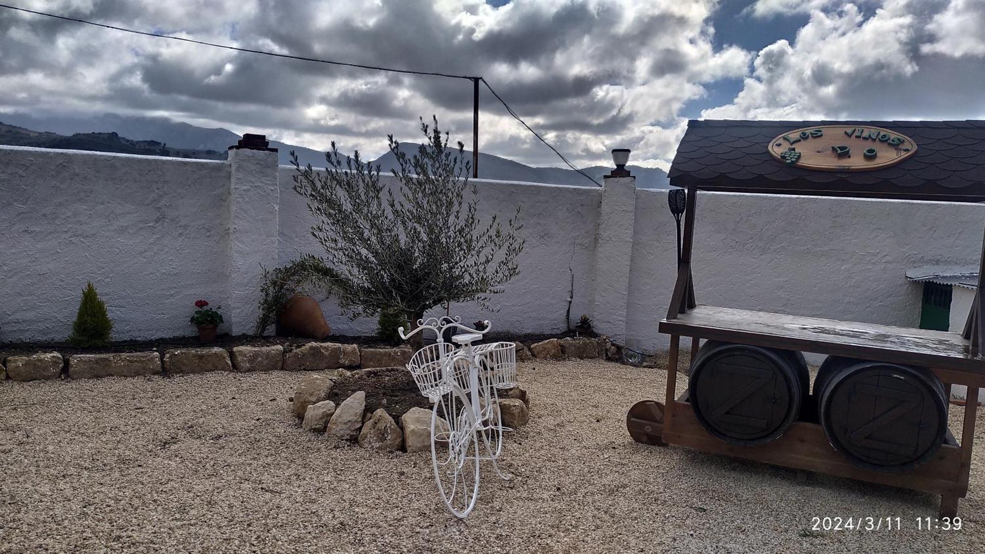 Casa Cueva El Olivo Villa Pegalajar ภายนอก รูปภาพ